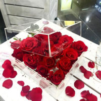 Acrylic 16 Roses Flower Box Clear